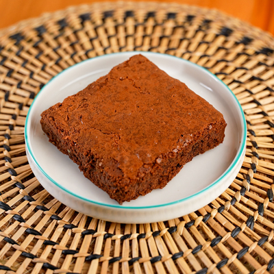 VİŞNELİ BROWNIE 